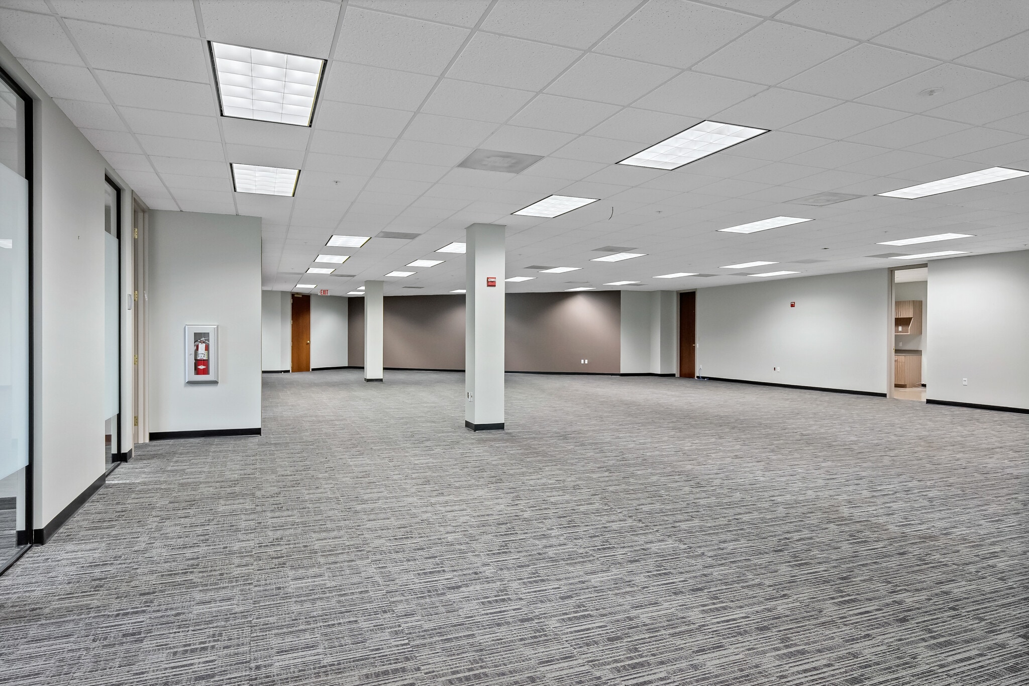 4502 Woodland Corporate Blvd, Tampa, FL 33614 Woodland Corporate