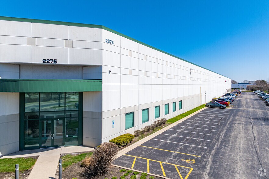 2275 W Diehl Rd, Naperville, IL for sale - Primary Photo - Image 1 of 1