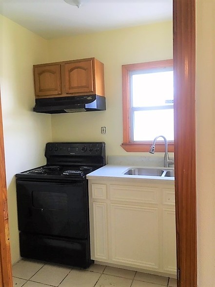 8453 Howard Dr, Houston, TX for lease - Other - Image 3 of 9