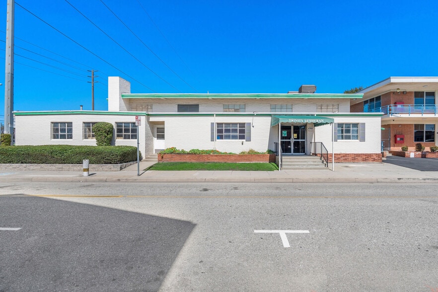 4755 130th st, Hawthorne, CA for lease - Building Photo - Image 2 of 60