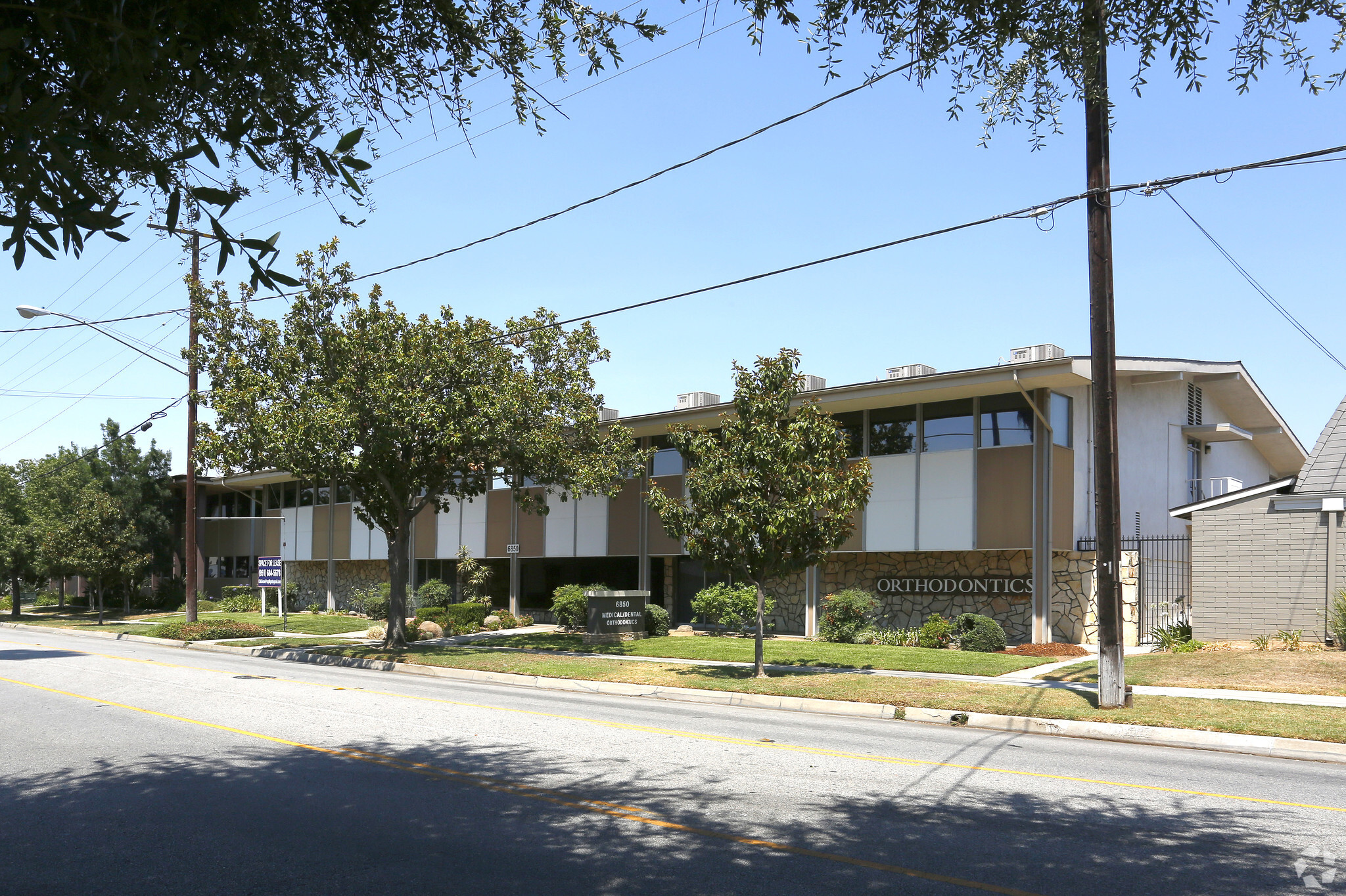 6850 Brockton Ave, Riverside, CA for lease Building Photo- Image 1 of 5