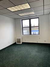 406-416 Cedar Ln, Teaneck, NJ for lease Interior Photo- Image 2 of 4