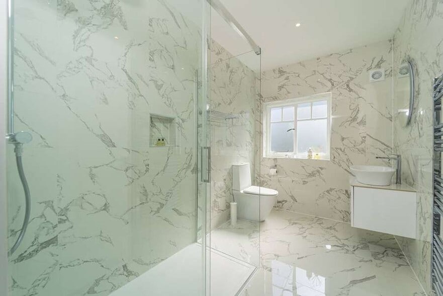 Elysian Fields, Sidmouth for sale - Interior Photo - Image 3 of 8