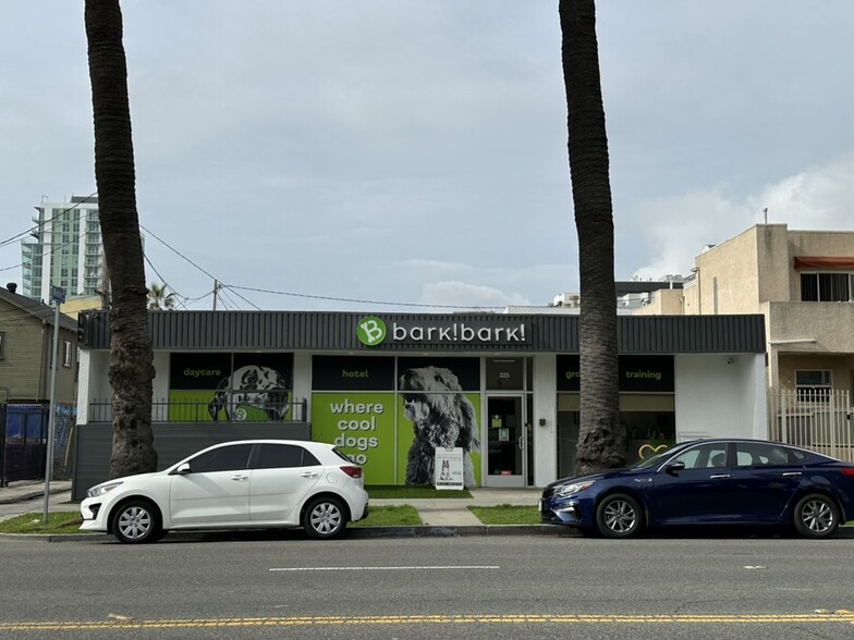 325 Atlantic Ave, Long Beach, CA for lease - Building Photo - Image 2 of 25