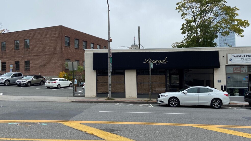 144 Mamaroneck Ave, White Plains, NY 10601 Retail for Lease