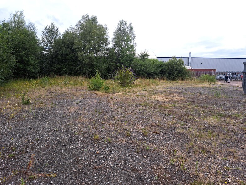 Ronald Close Close, Kempston for lease - Building Photo - Image 2 of 4