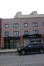 106-14 Astoria Blvd, Flushing, NY for lease Interior Photo- Image 2 of 18