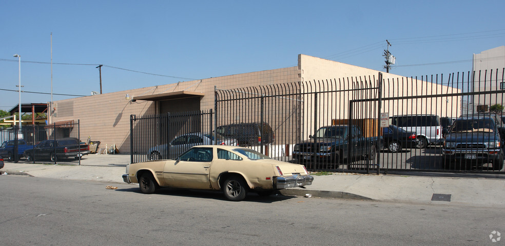 1601 E 22nd St, Los Angeles, CA for sale - Building Photo - Image 2 of 6