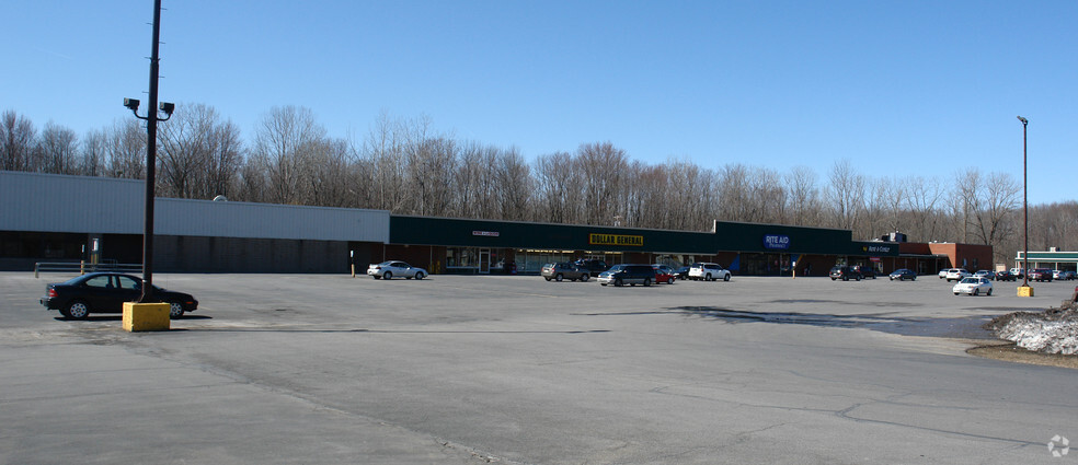 1049 Main St, Oneida, NY for sale - Primary Photo - Image 1 of 1