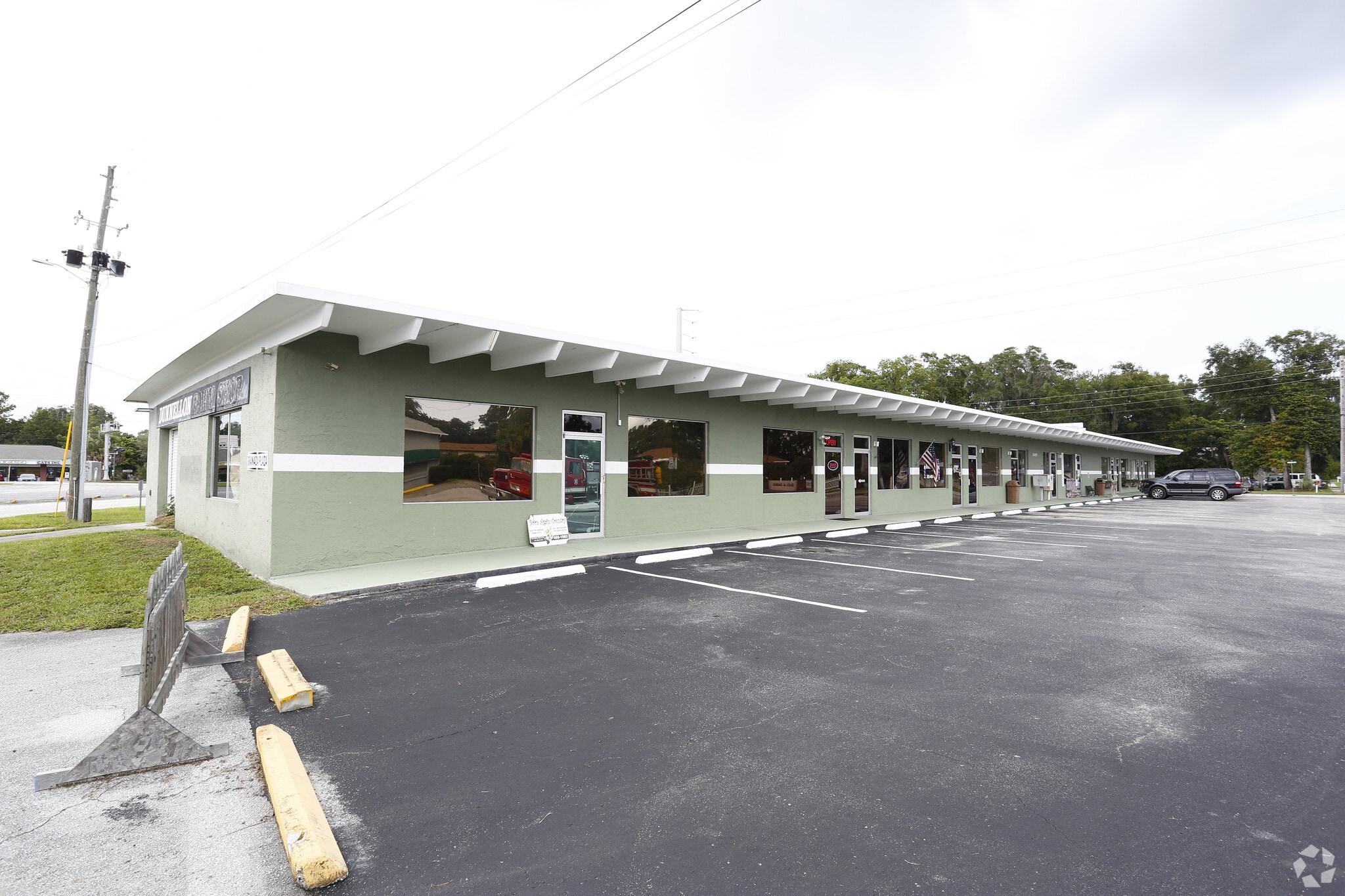 20491 The Granada, Dunnellon, FL for lease Building Photo- Image 1 of 3
