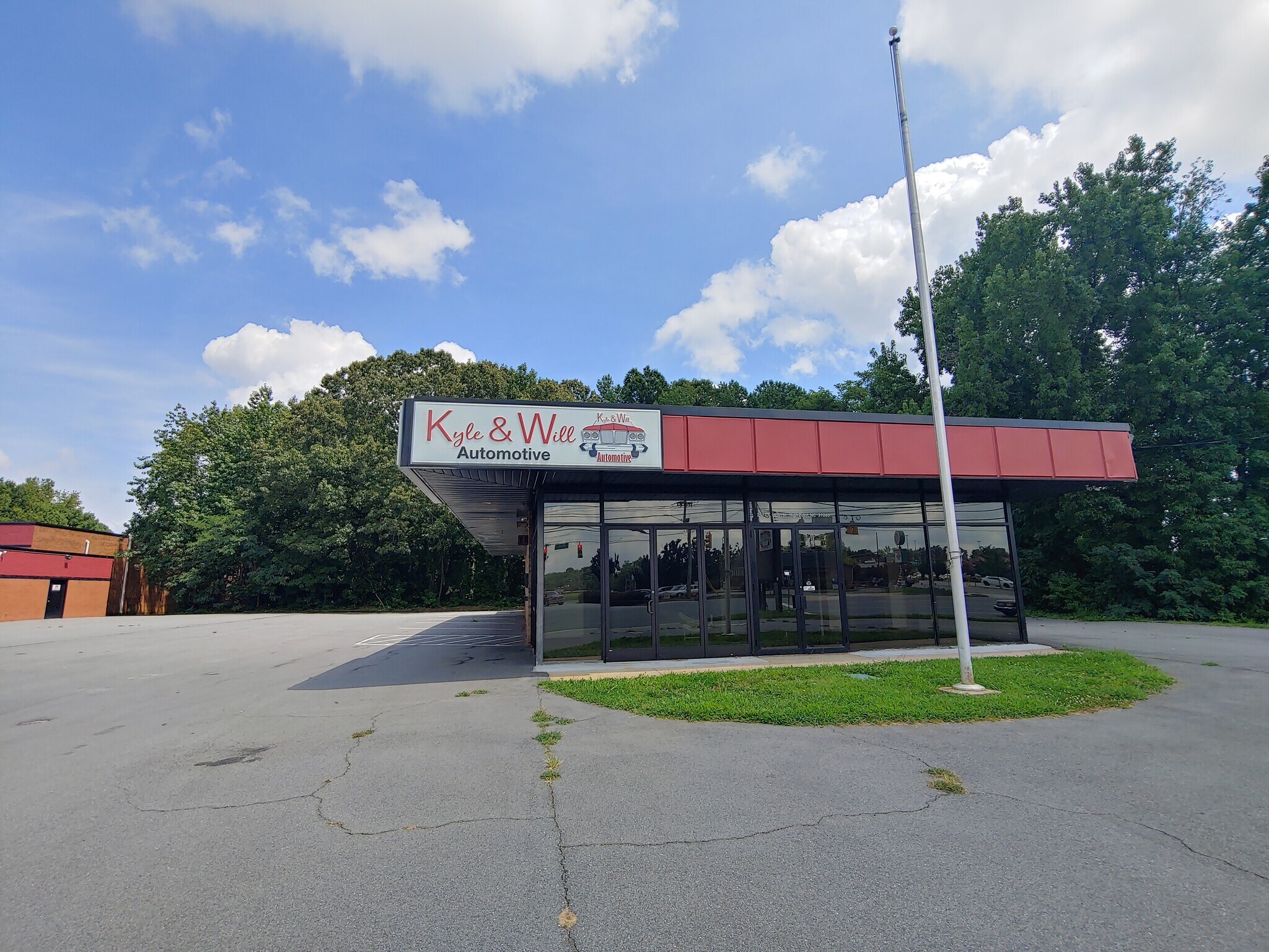 2517 S Main St, High Point, NC for sale Building Photo- Image 1 of 1