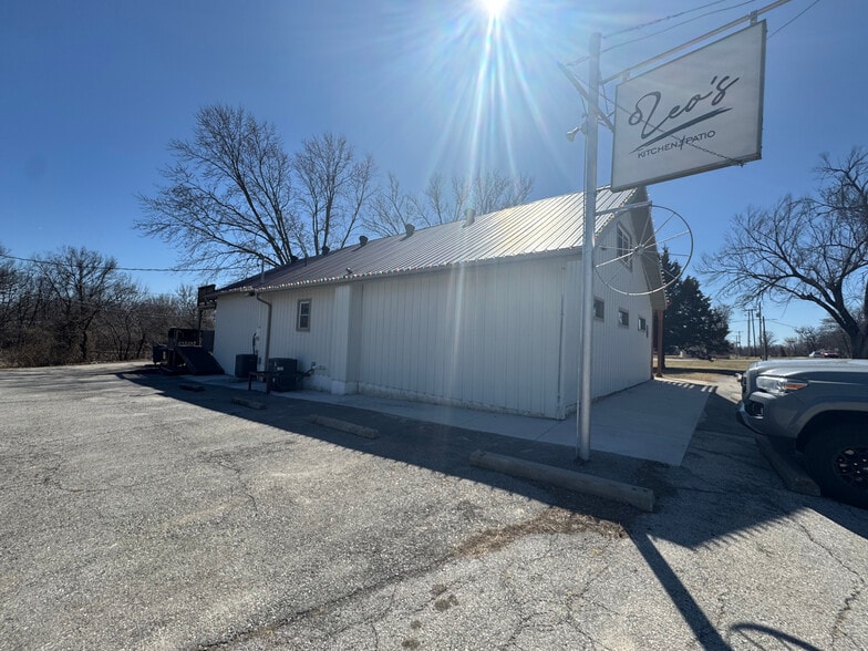 8385 Penner Ave, De Soto, KS for lease - Building Photo - Image 2 of 7