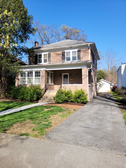 2121 Rosalind Ave SW, Roanoke, VA for sale - Primary Photo - Image 1 of 1