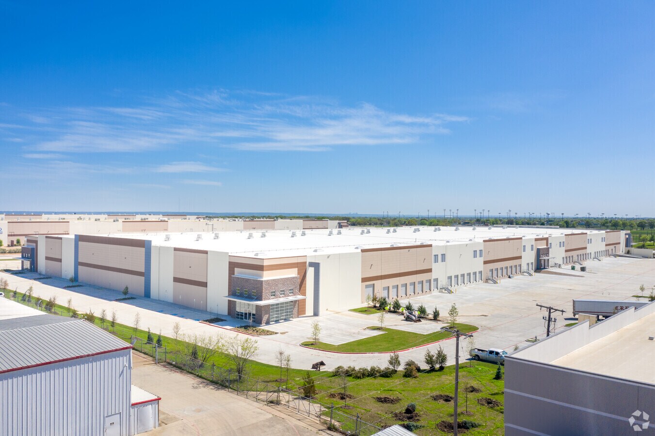 1131 W Bardin Rd, Arlington, TX 76017