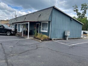 4391 Ironbound Rd, Williamsburg, VA for lease Building Photo- Image 1 of 10