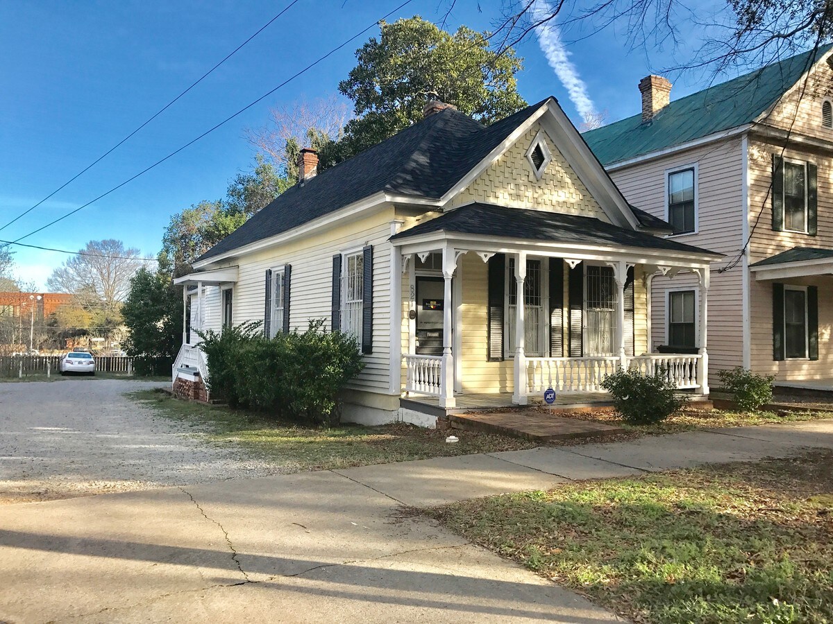 821 Calhoun St, Columbia, SC 29201