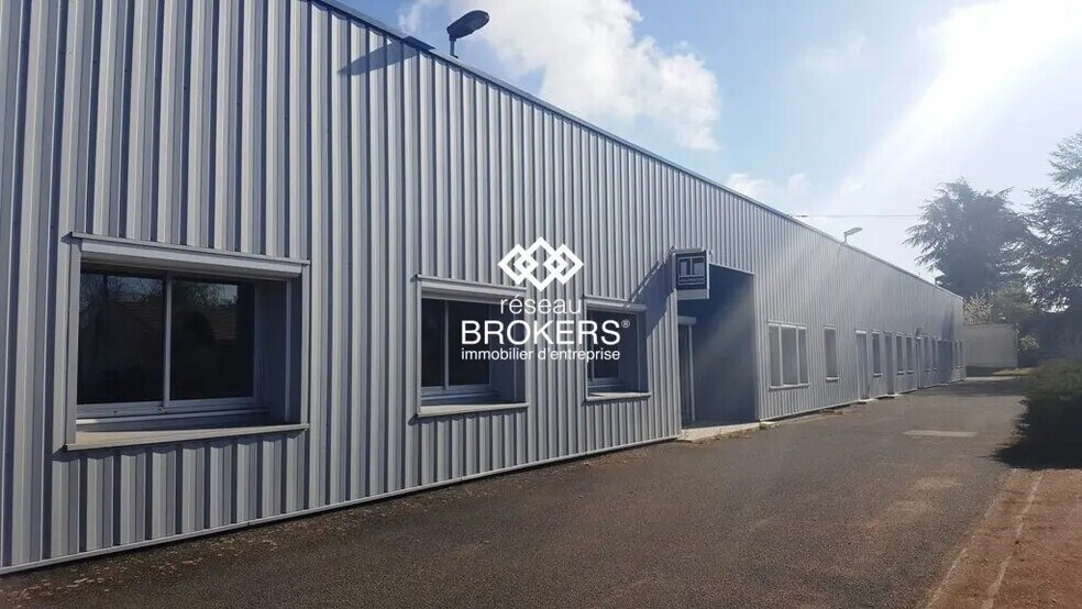 Flex in Romorantin-Lanthenay for lease - Building Photo - Image 2 of 3