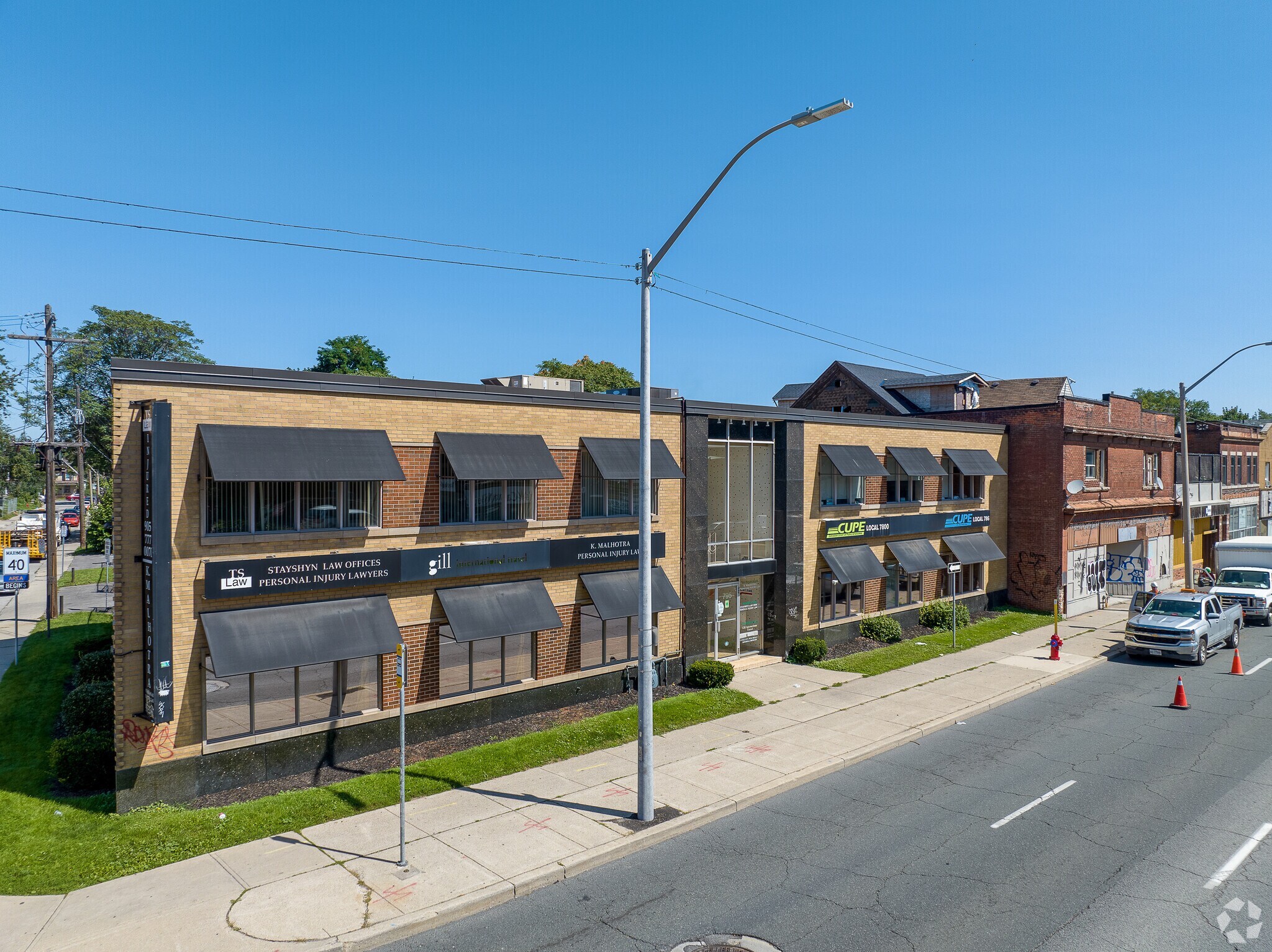 795 King St E, Hamilton, ON L8N 1E6