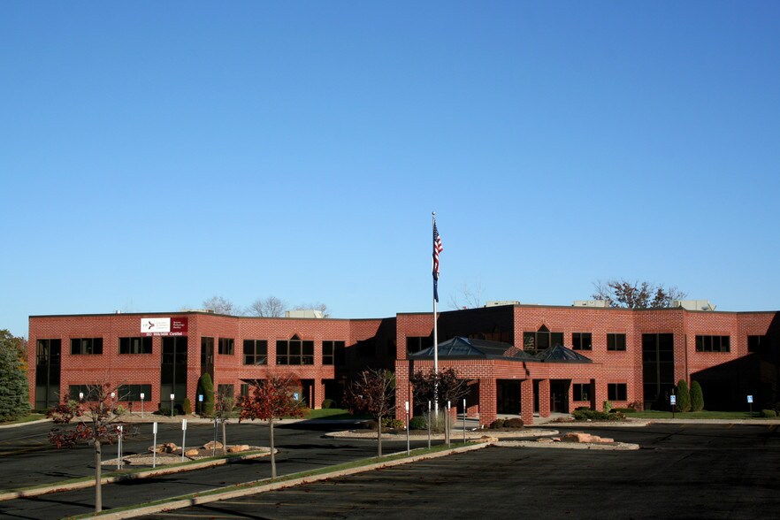 100 CTC Dr, Johnstown, PA for sale - Building Photo - Image 1 of 1