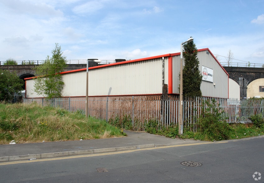 Bath Rd, Leeds for lease - Building Photo - Image 2 of 6