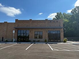 5175 Forest Dr, New Albany OH - Storefront Property