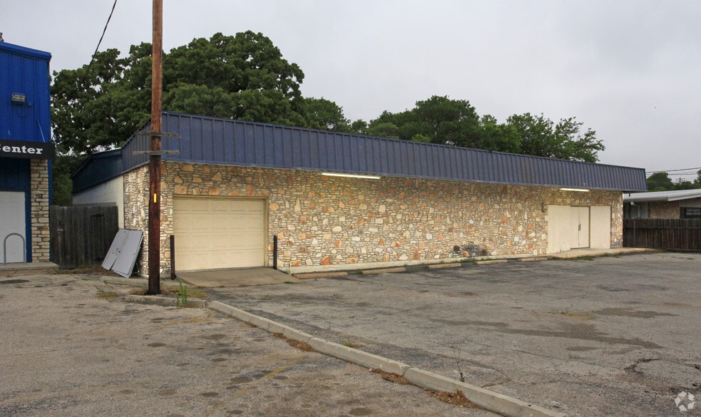 5606 Manor Rd, Austin, TX for sale - Primary Photo - Image 1 of 6