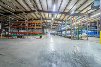 302 W Cherokee St, LaFayette, GA for lease Interior Photo- Image 1 of 7