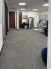 3841 N Freeway Blvd, Sacramento, CA for lease Interior Photo- Image 2 of 4