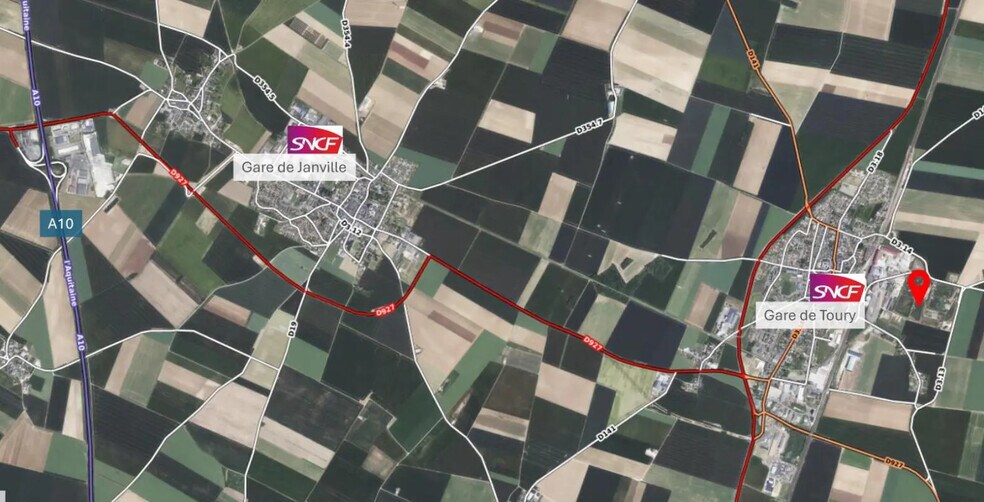 Industrial in Toury for lease - Building Photo - Image 3 of 5