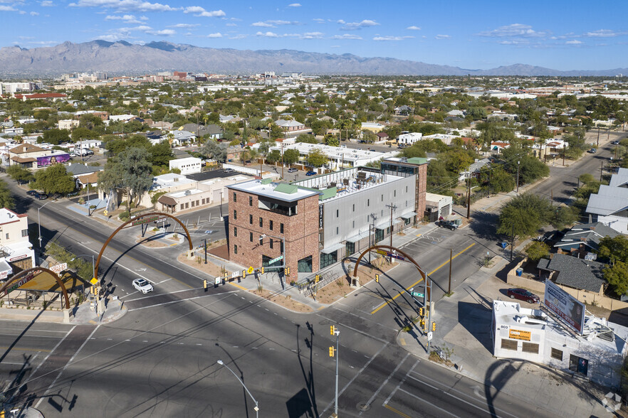 747 S 6th Ave, Tucson, AZ for lease - Aerial - Image 2 of 29