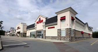 Mansfield Crossing - Bar