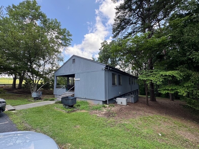 3343 Mineral Dr, Earlysville, VA for lease - Building Photo - Image 3 of 10