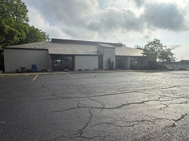 7847 Tanners Gate Ln, Florence KY - Office Space