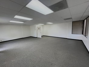 11201 Richmond Ave, Houston, TX for lease Building Photo- Image 2 of 3