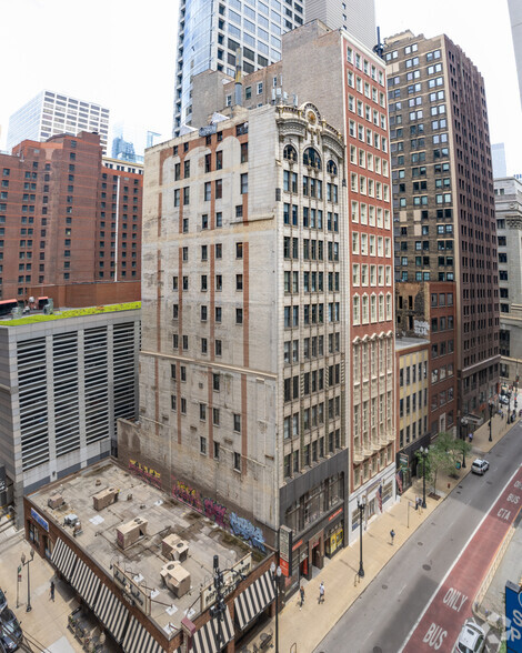 180 W Washington St, Chicago, IL for lease - Building Photo - Image 2 of 5