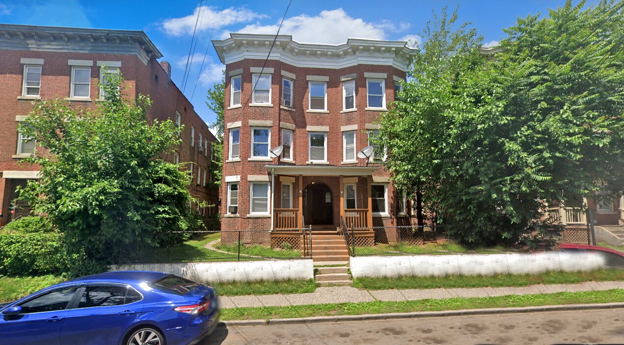 78 Hamilton St, Hartford, CT 06106