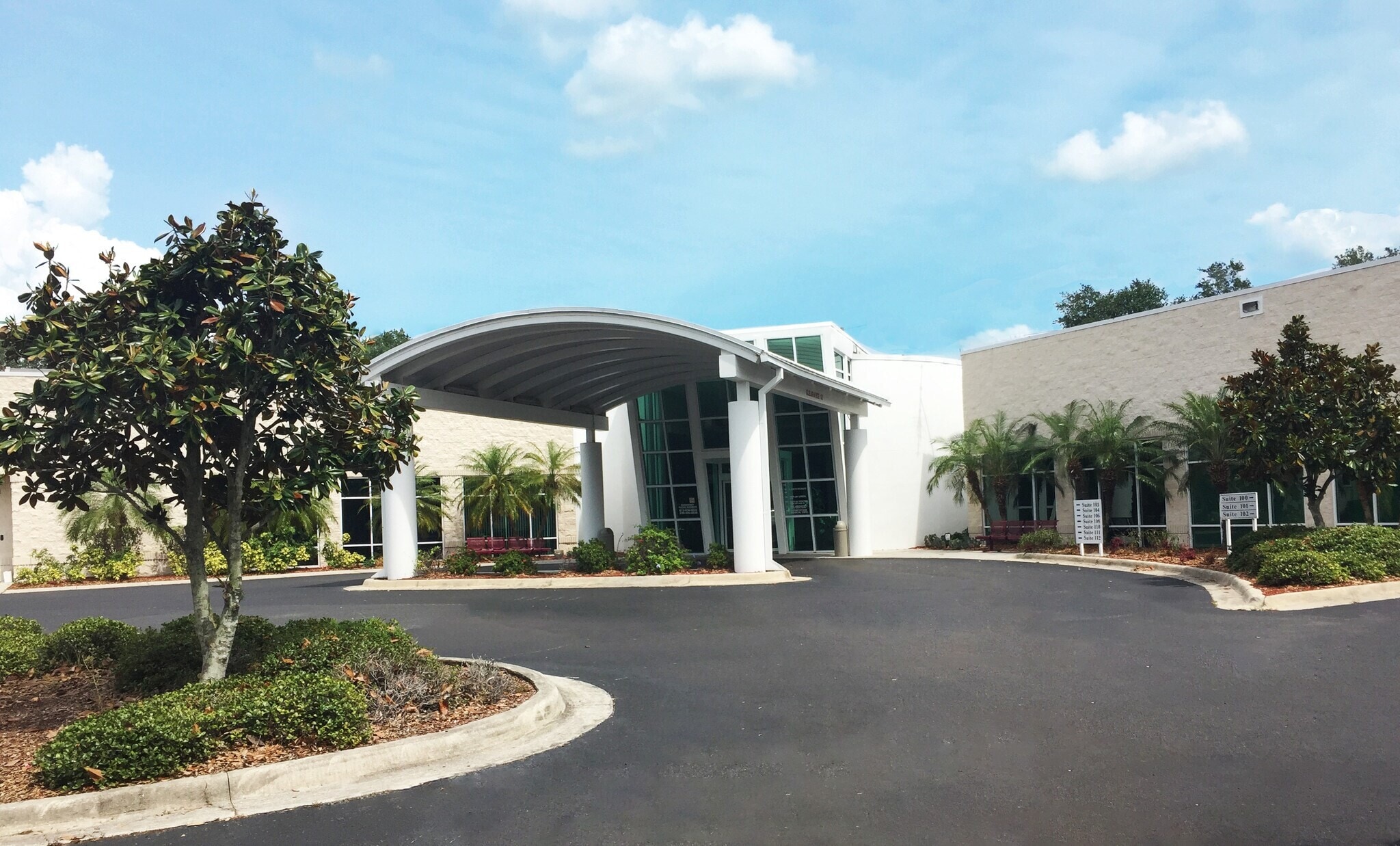 4051 Upper Creek Dr, Sun City Center, FL for lease Building Photo- Image 1 of 1