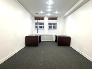 11 Hanover Sq, New York, NY for lease Interior Photo- Image 1 of 4