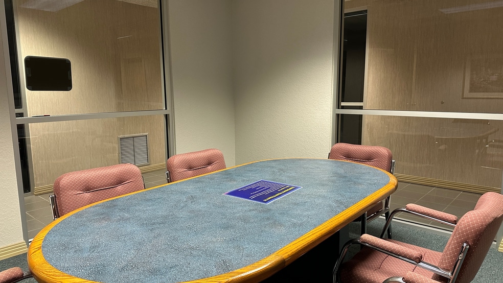 N922 Tower View Dr, Greenville, WI for lease - Building Photo - Image 2 of 6