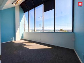 8619 Reseda Blvd, Northridge, CA for lease Interior Photo- Image 2 of 3