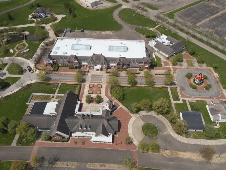 5805 Raiders Rd, Frazeysburg, OH for sale - Building Photo - Image 3 of 5