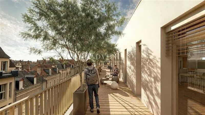 Office in Tours for lease - Building Photo - Image 1 of 8