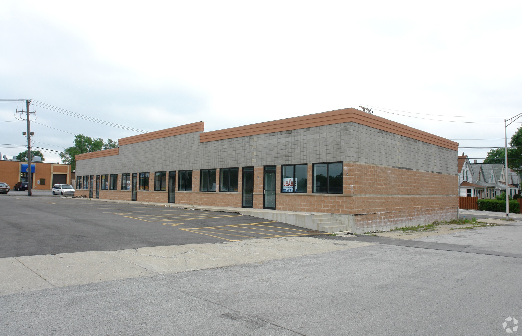 1720 Chicago Rd, Chicago Heights, IL for lease Primary Photo- Image 1 of 4