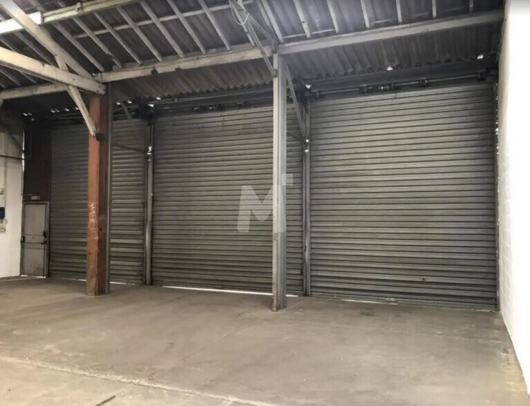 Office in Villeneuve-Saint-Georges for lease - Building Photo - Image 3 of 6