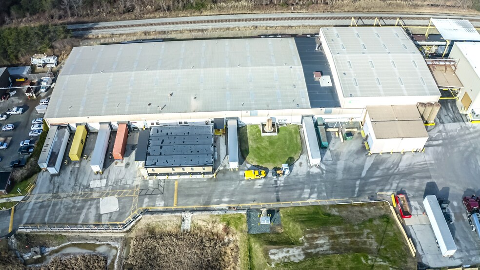 9300 Pulaski Hwy, Middle River, MD for lease - Building Photo - Image 3 of 6