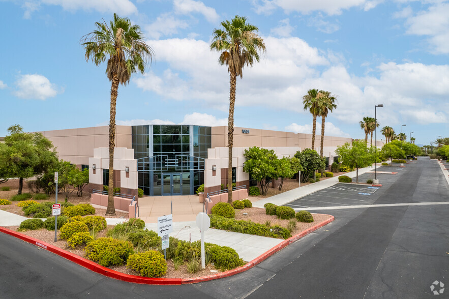 10650 W Charleston Blvd, Las Vegas, NV for sale - Building Photo - Image 1 of 1