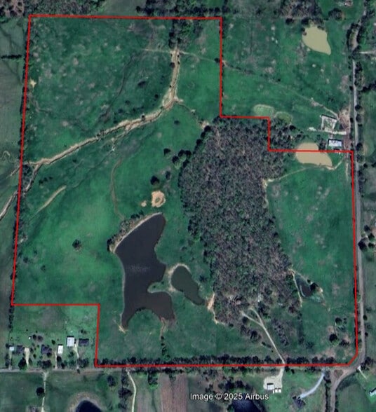 1965 County Road 44750, Blossom, TX for sale - Primary Photo - Image 1 of 6