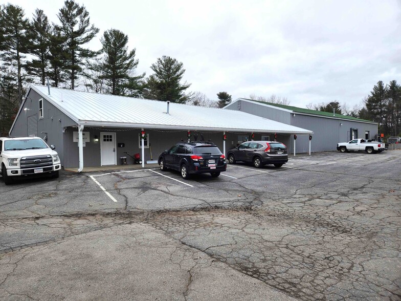 48-52 Worcester Rd, Sterling, MA for lease - Building Photo - Image 1 of 5