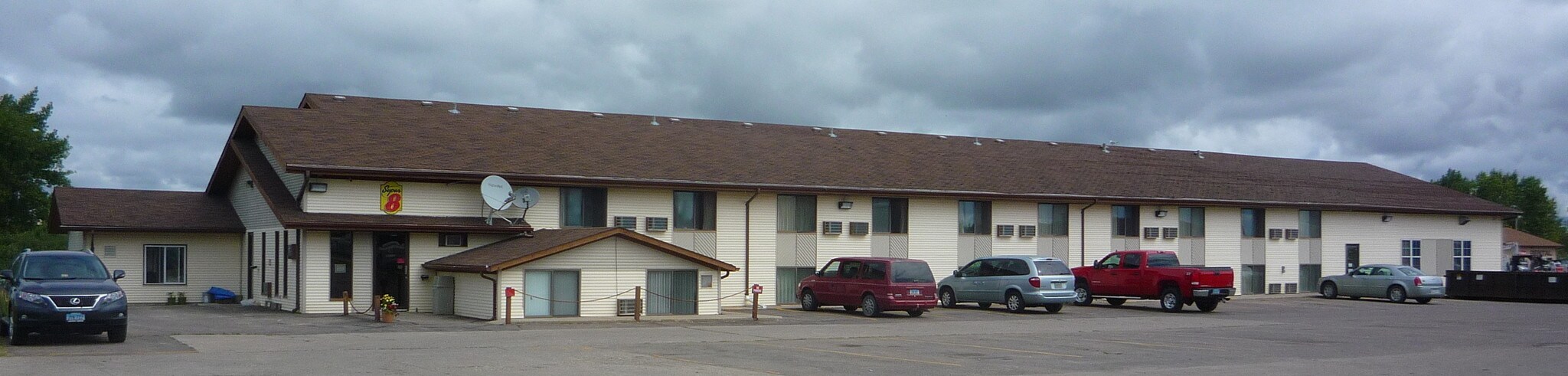 1001 Highway 2 E, Devils Lake, ND for sale Primary Photo- Image 1 of 1