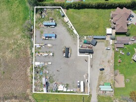 2670 Dundas St S, Cambridge ON - Warehouse